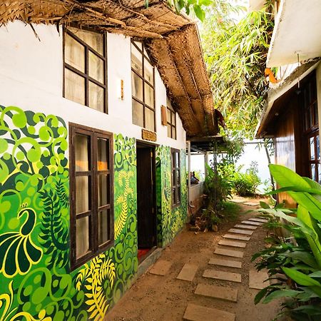 The Room By Sarwaa Varkala Exterior foto